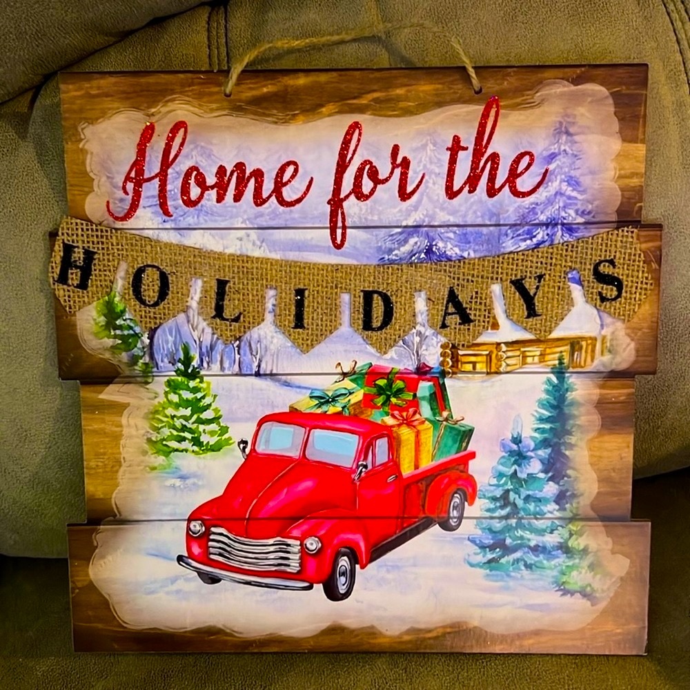 🔴 CLEARANCE 🏷️ SET OF 2 🎄 CHRISTMAS RED TRUCK WALL OR DOOR HANGING HOLIDAY DECOR - Picture 6 of 13